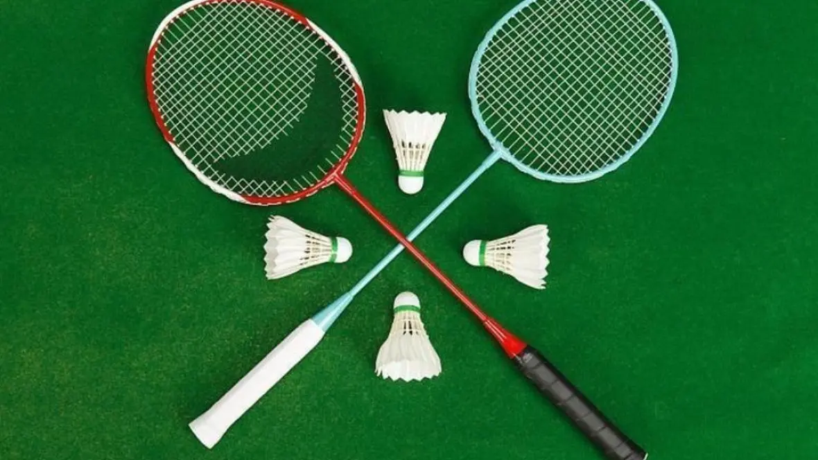 2023海露羽毛球赛：刘圣书/谭宁对决李佳馨/邓淳薰，巅峰对决，谁主沉浮！